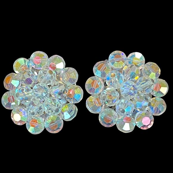 Vintage AB Bead Cluster Clip Earrings Metal hand-wired Iridescent Shiny Bright - Picture 7 of 7